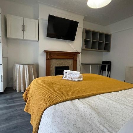 Beautiful Private Rooms In London Central Willesden Green Buitenkant foto