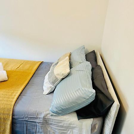Beautiful Private Rooms In London Central Willesden Green Buitenkant foto