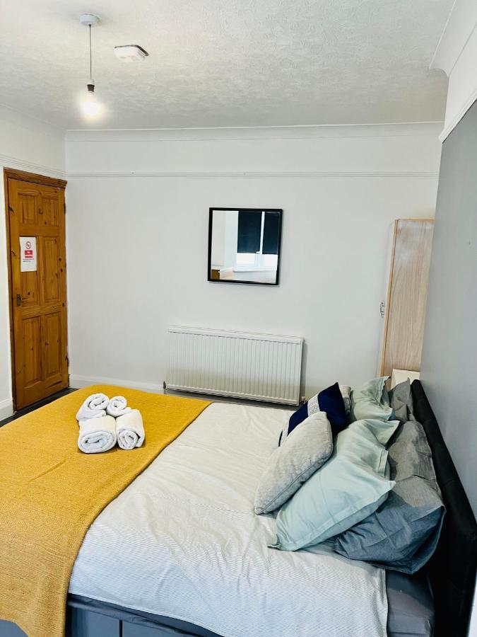 Beautiful Private Rooms In London Central Willesden Green Buitenkant foto