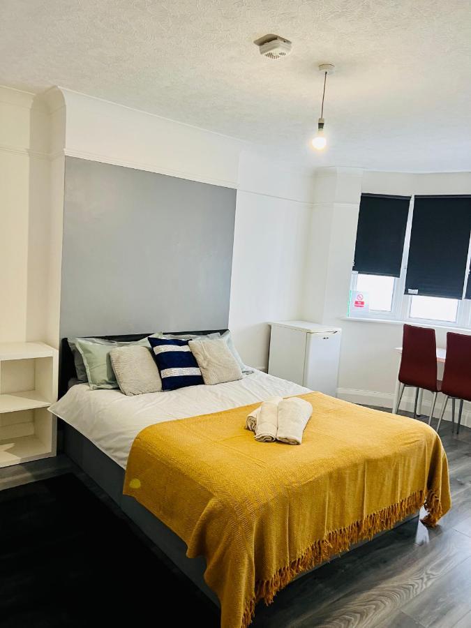 Beautiful Private Rooms In London Central Willesden Green Buitenkant foto
